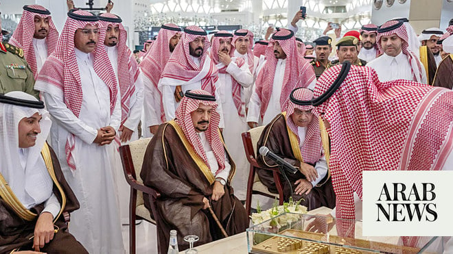 Governor of Riyadh attends airport terminal 3 and 4 opening ceremony